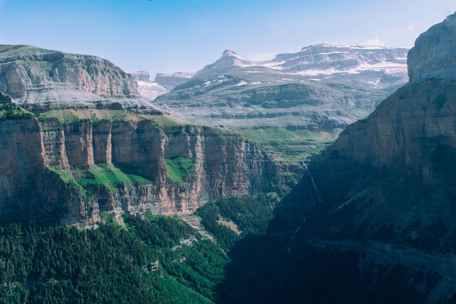 El cañón de Ordesa desde la faja
